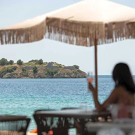 Hotel Oniro Boutique 4*