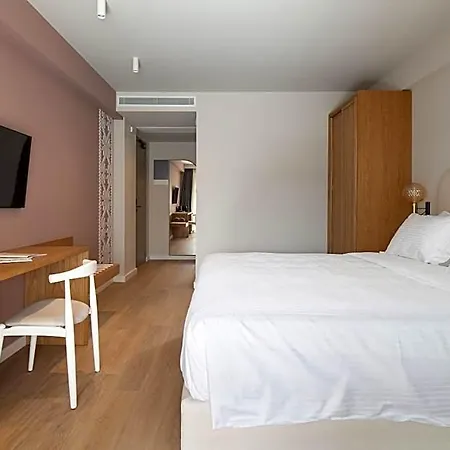 Oniro Boutique Hotel 4*